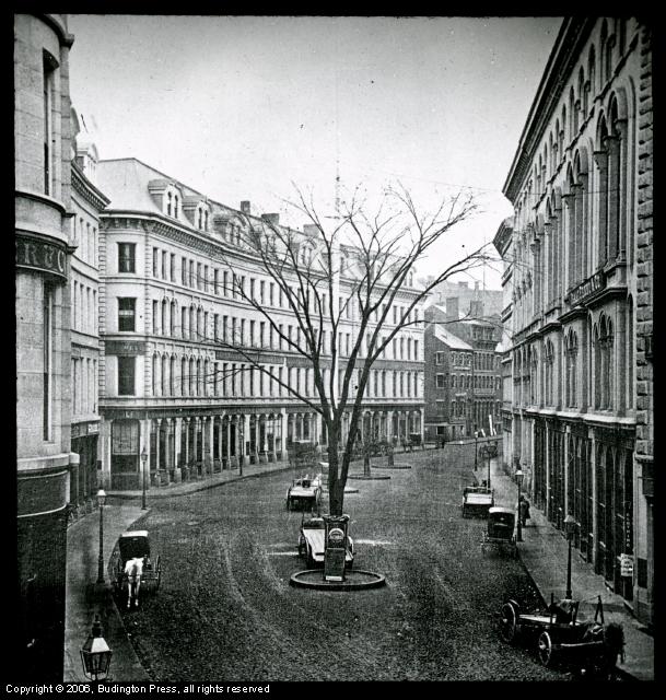 Federal St. looking up